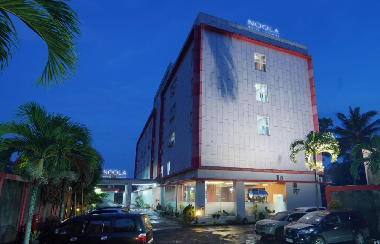 Noola Hotel Cilacap Εξωτερικό φωτογραφία