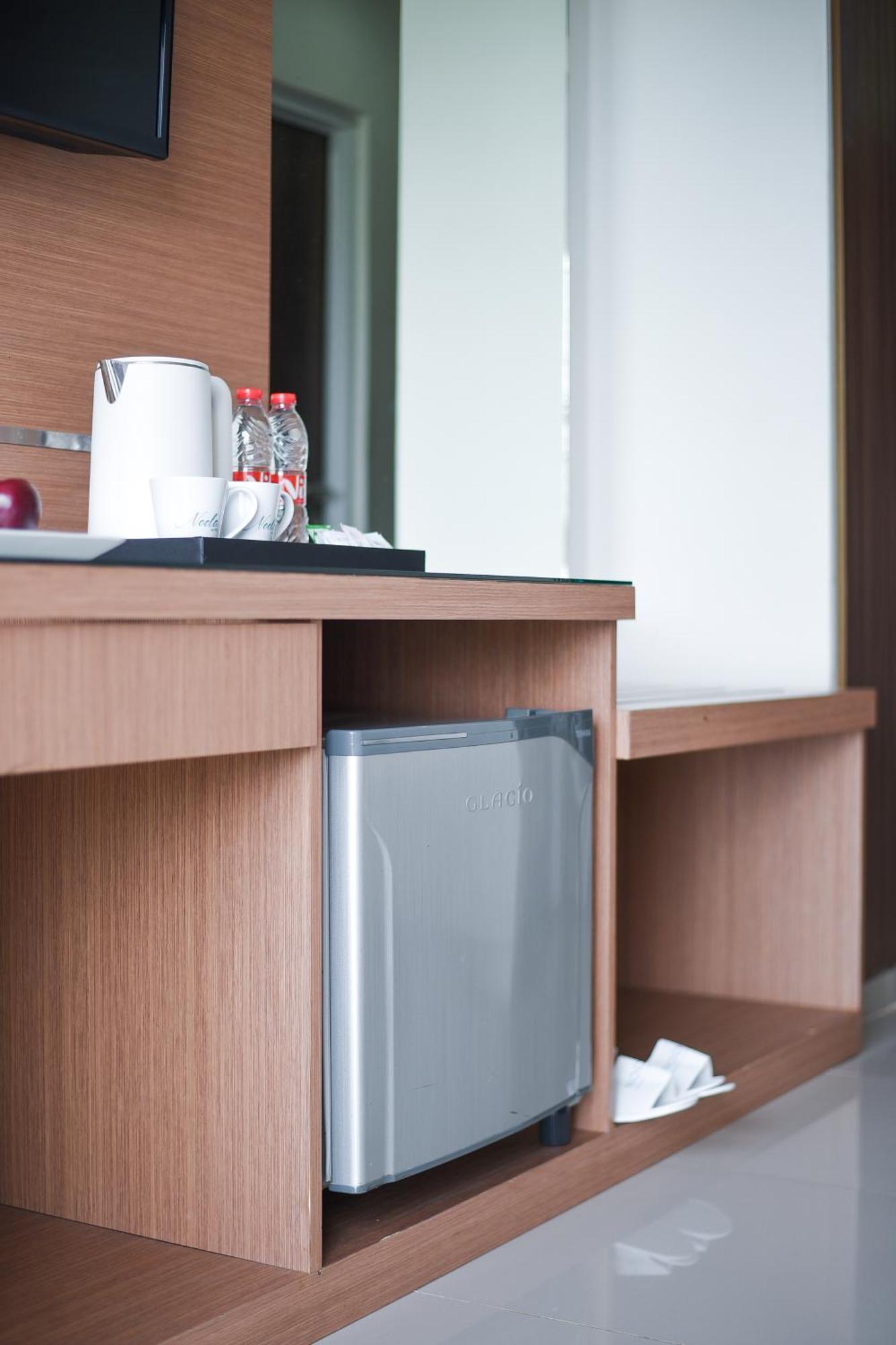 Noola Hotel Cilacap Εξωτερικό φωτογραφία